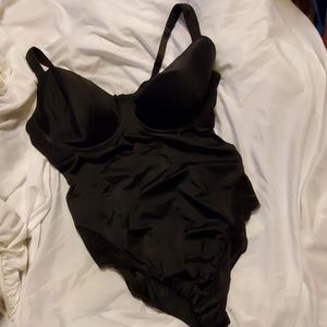 Avenue body all in one shaper black